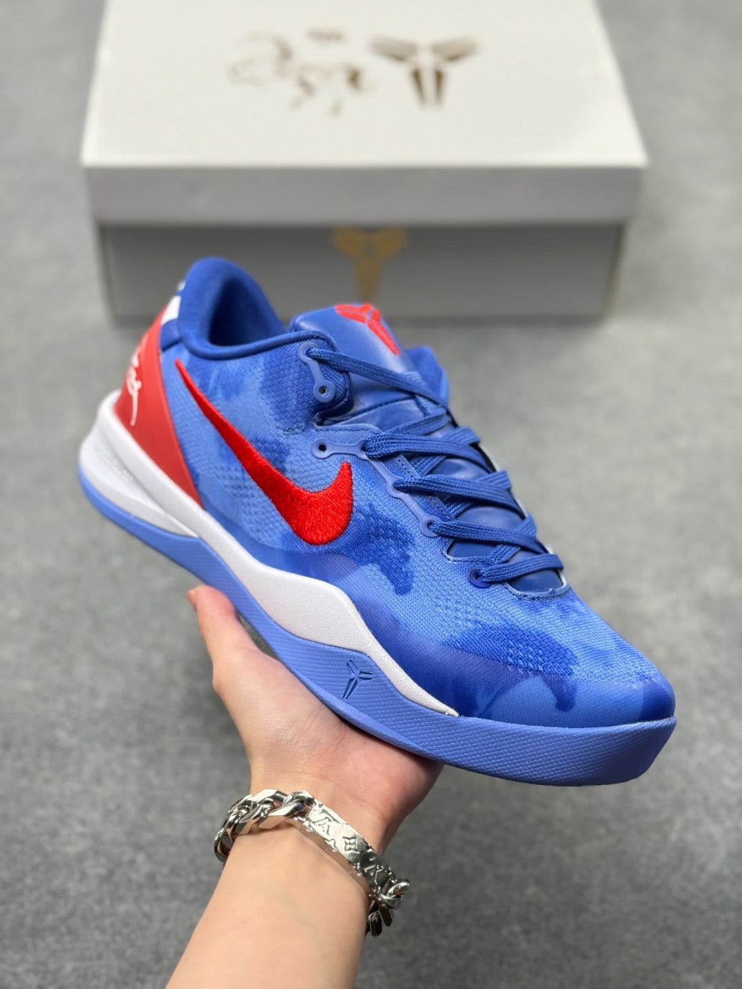 Nike Zoom Kobe 8 Basketball Shoes