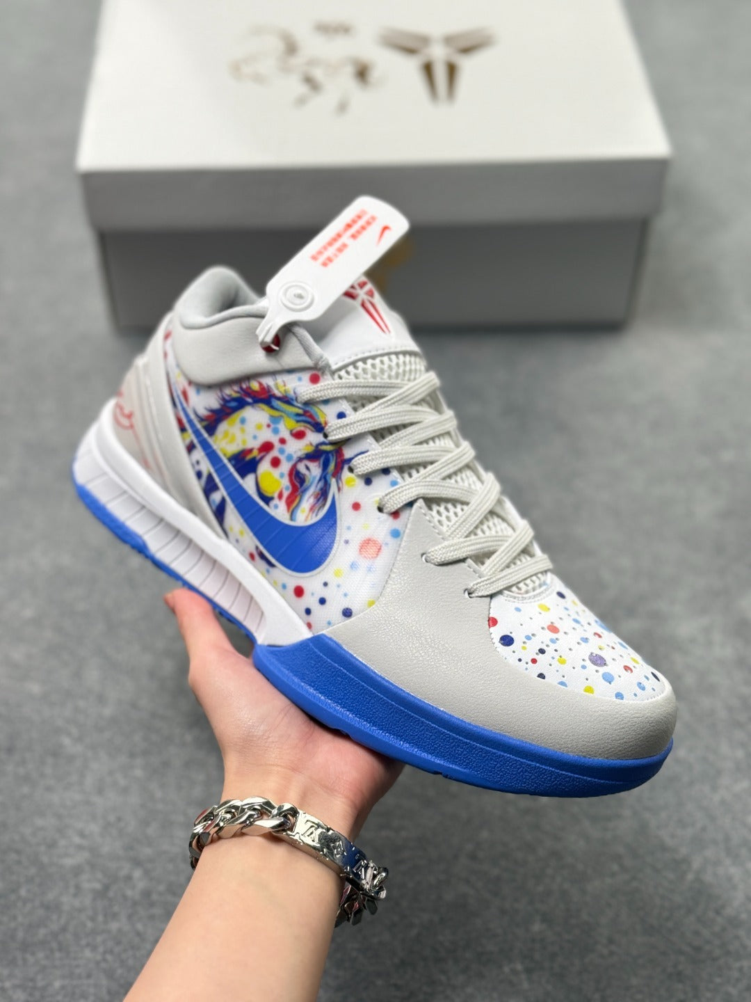 Nike Zoom Kobe 4 Basketball Shoes (Men's & Women's)
