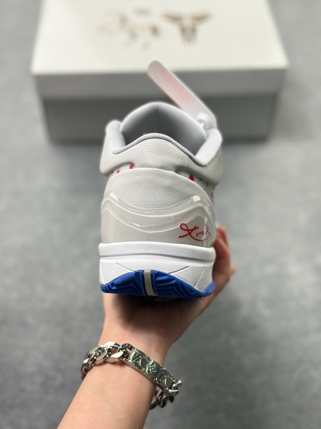 Nike Zoom Kobe 4 Basketball Shoes (Men's & Women's)
