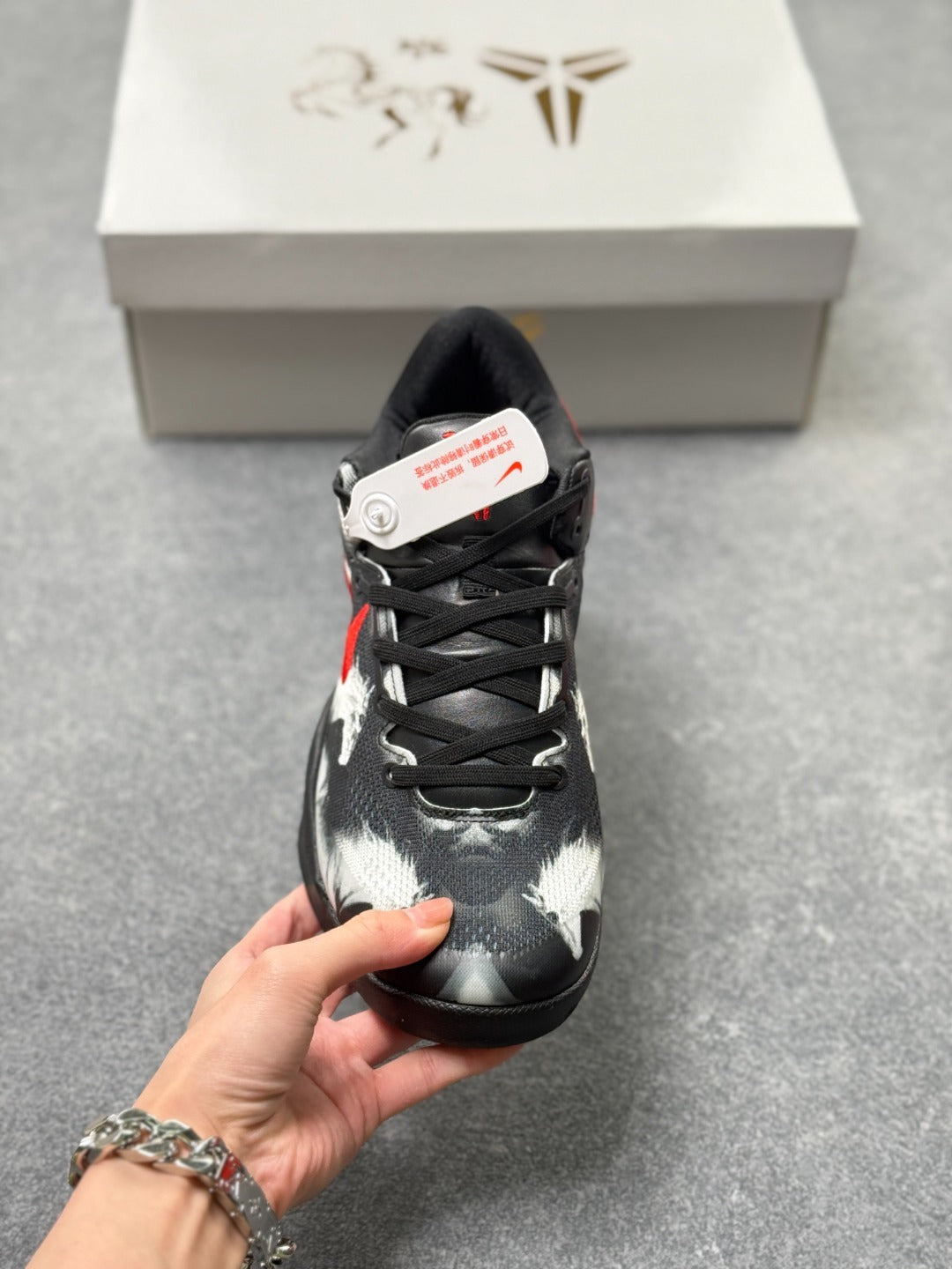 Nike Zoom Kobe 8 Basketball Shoes