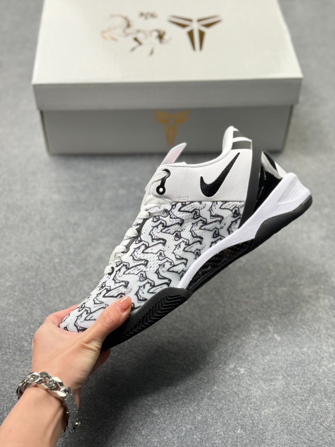 Nike Zoom Kobe 8 Basketball Shoes