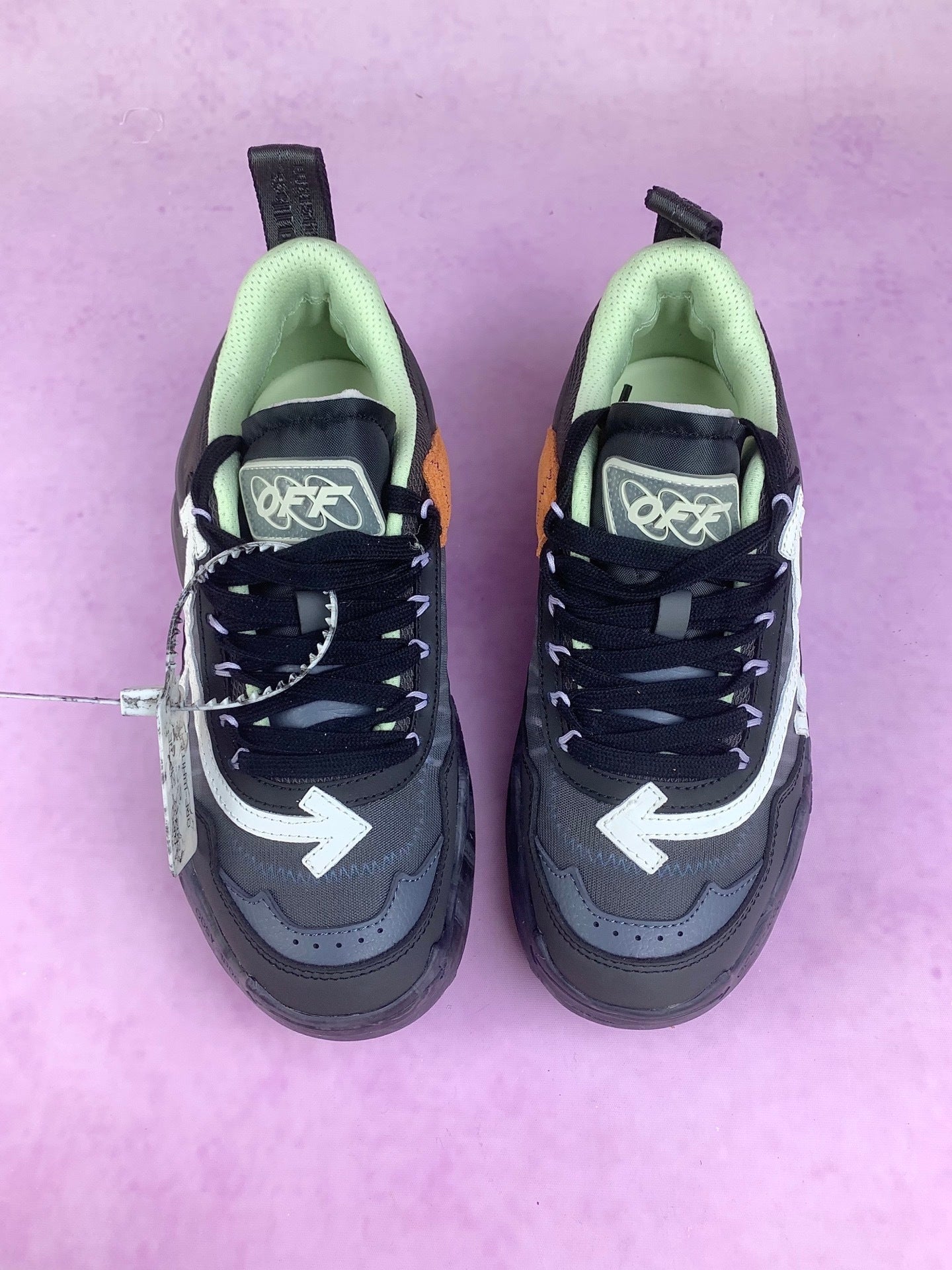Off  logo sneakers