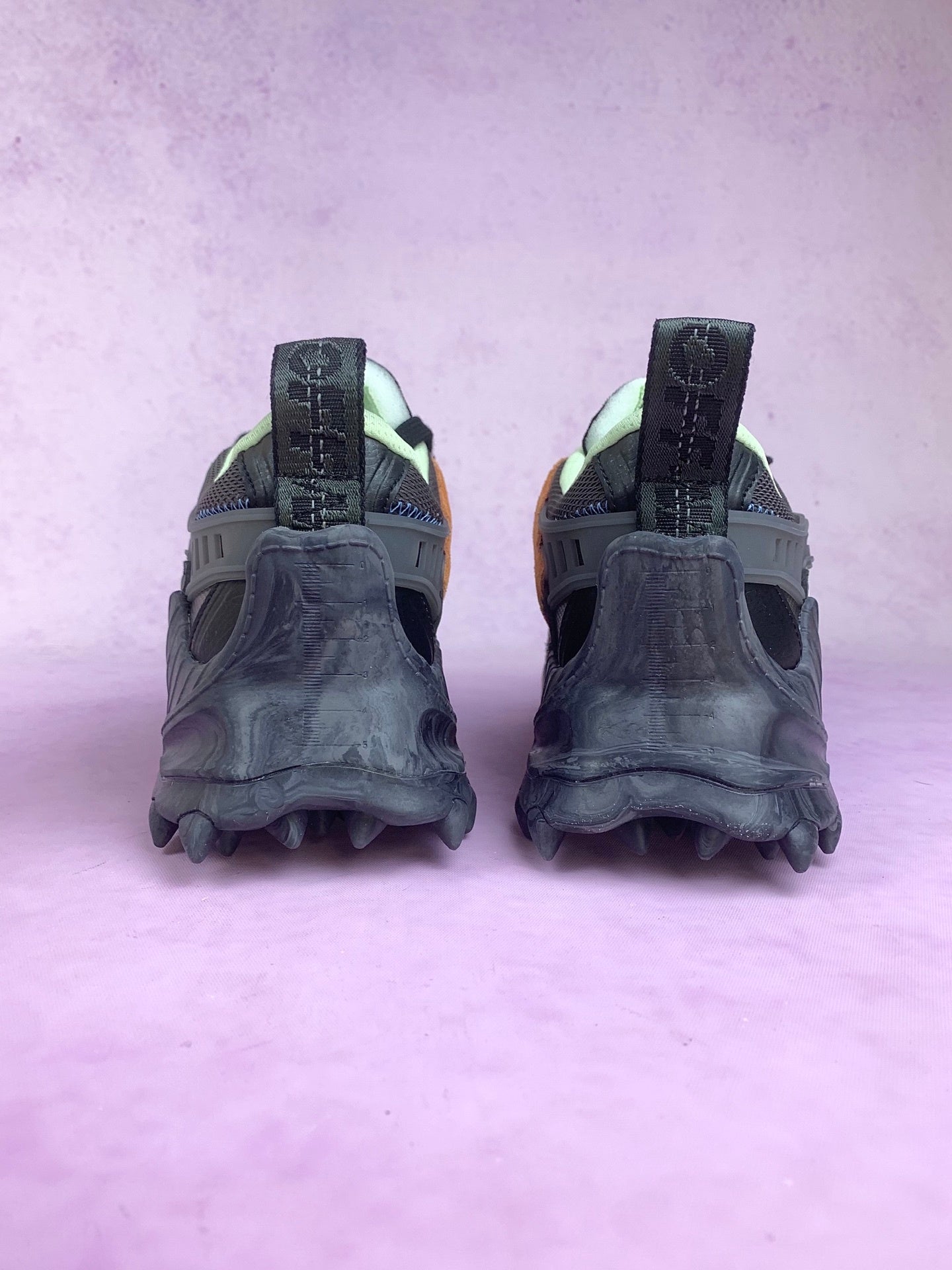 Off  logo sneakers